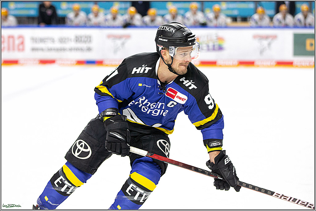 PENNY DEL; Koelner Haie- Fishtown Pinguins Bremerhaven; Koeln, 23.11.2021